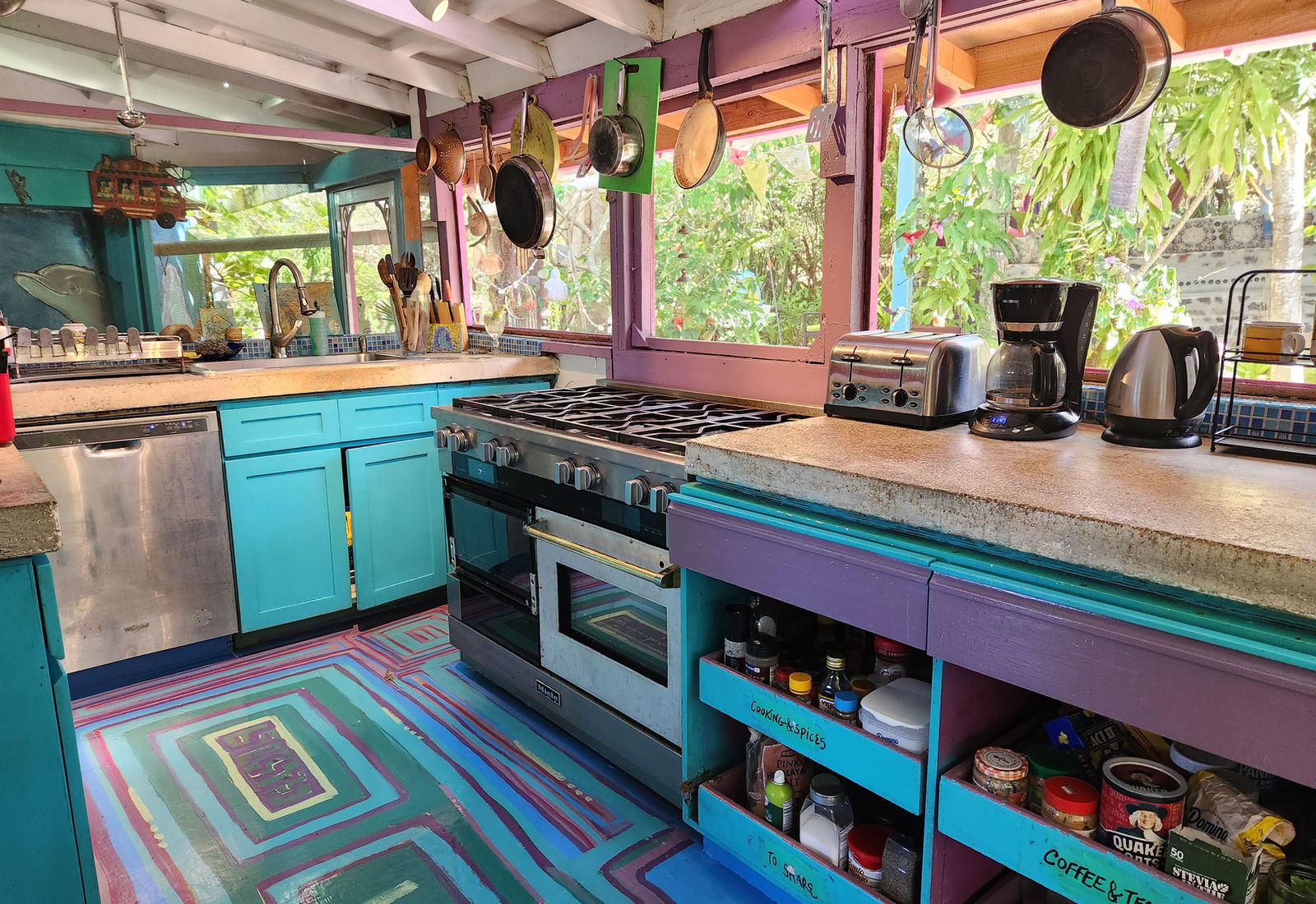 Open air instructional kitchen